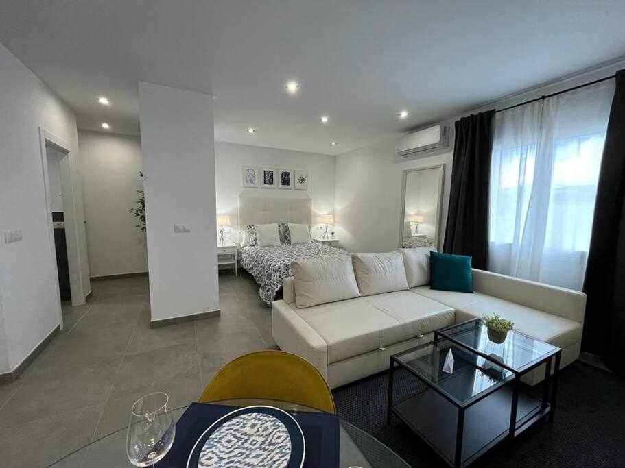 XXI E Apartamentos Morales & Arnal Ronda Esterno foto