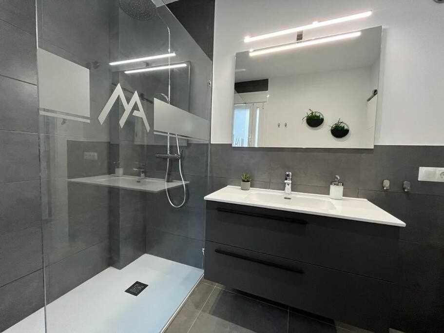 XXI E Apartamentos Morales & Arnal Ronda Esterno foto