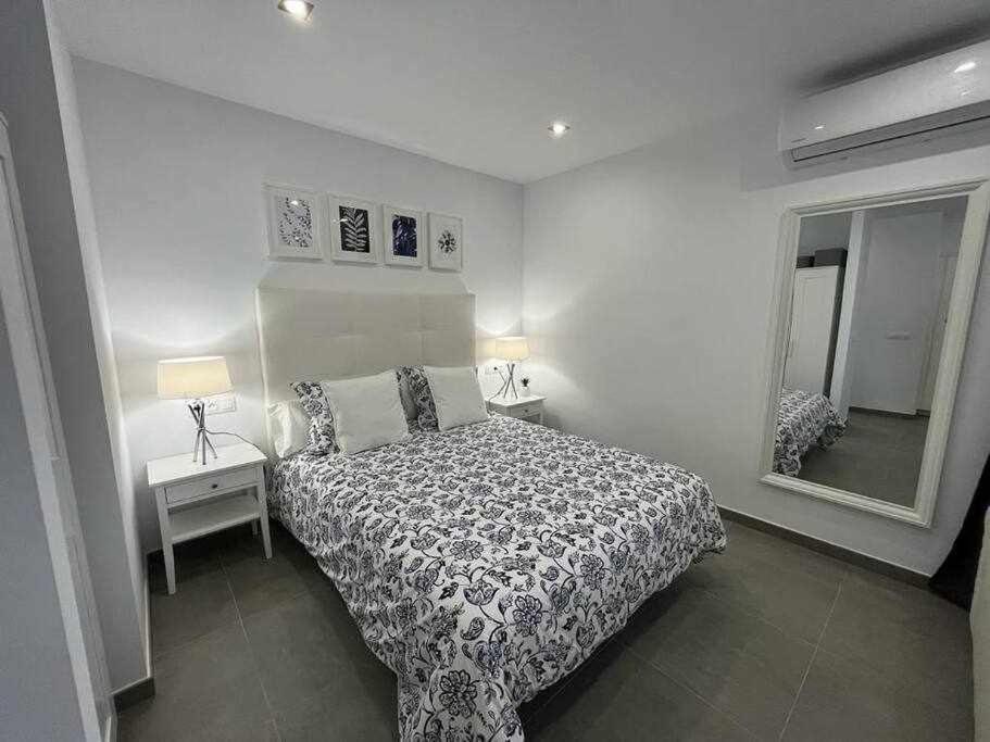 XXI E Apartamentos Morales & Arnal Ronda Esterno foto